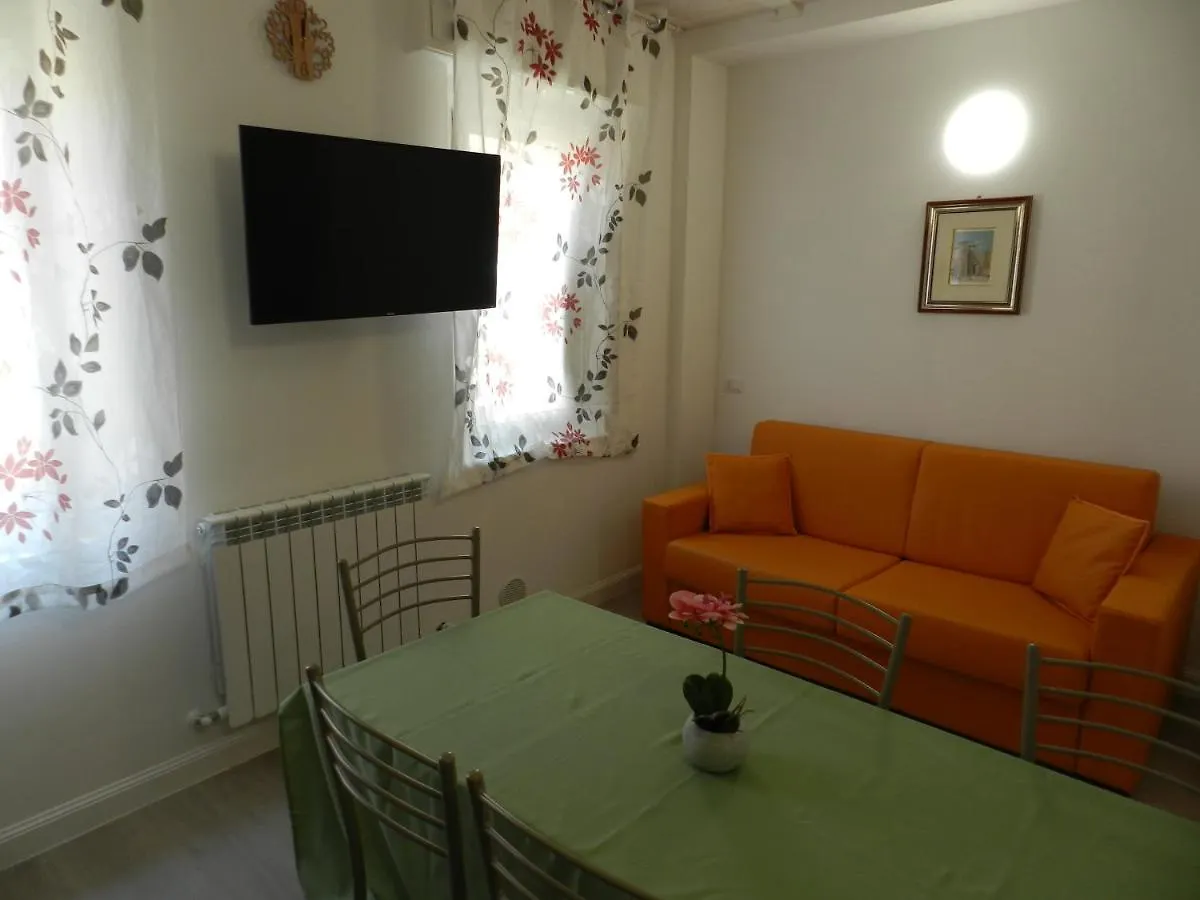 Apartment Appartamenti Via Cortonese 1 Perugia